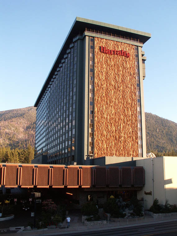 south-lake-tahoe-lodging-harrahs-resort-hotel-casino